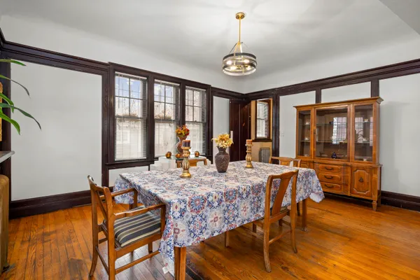 $250,000 | 561 East Grand Boulevard, Detroit, MI 48207