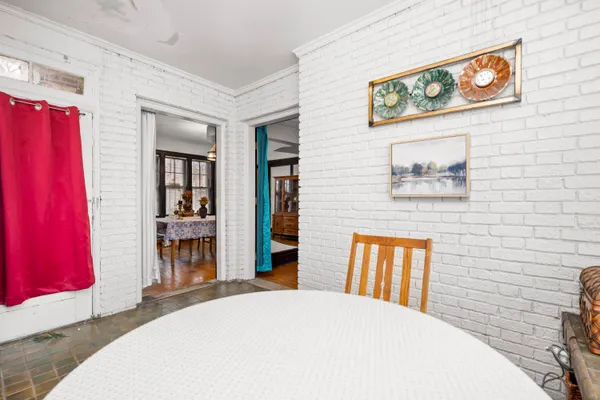 $250,000 | 561 East Grand Boulevard, Detroit, MI 48207