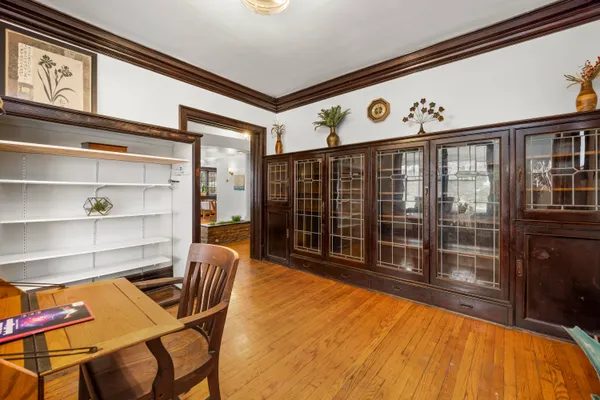 $250,000 | 561 East Grand Boulevard, Detroit, MI 48207