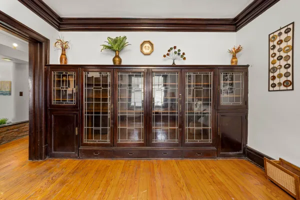 $250,000 | 561 East Grand Boulevard, Detroit, MI 48207