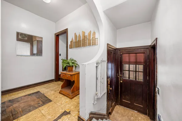 $250,000 | 561 East Grand Boulevard, Detroit, MI 48207