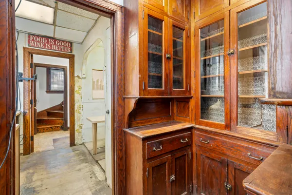 $250,000 | 561 East Grand Boulevard, Detroit, MI 48207