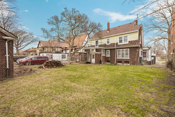 $250,000 | 561 East Grand Boulevard, Detroit, MI 48207