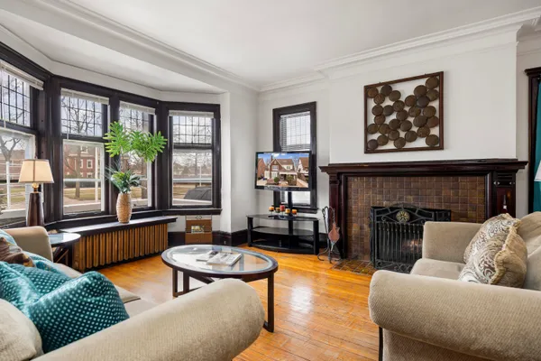 $250,000 | 561 East Grand Boulevard, Detroit, MI 48207