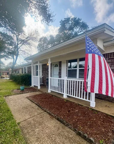 $315,000 | 61 8th Street, Shalimar, FL 32579