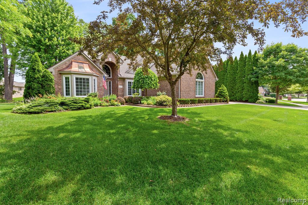 2017 Roundtree Rochester Hills, MI 48307 - Photo 31 of 36