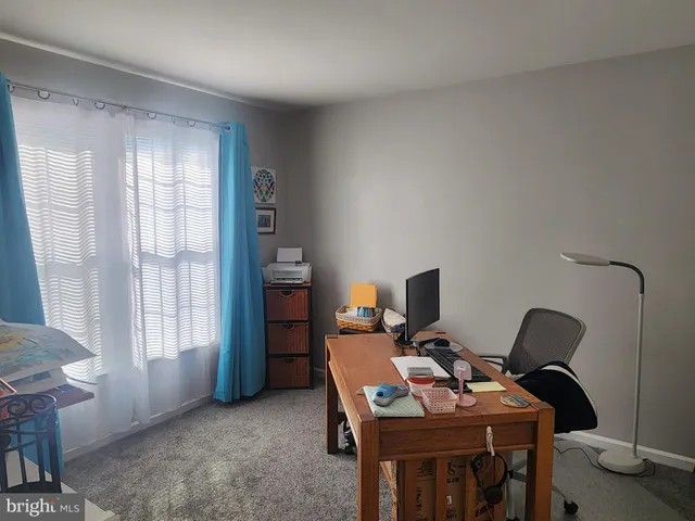 $450,000 | 4 Alden Court, New Castle, DE 19720