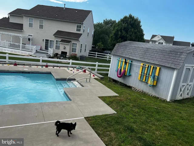 $450,000 | 4 Alden Court, New Castle, DE 19720