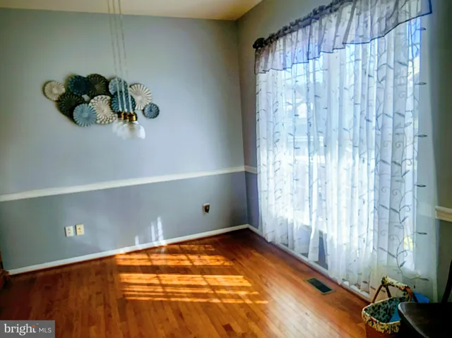 $450,000 | 4 Alden Court, New Castle, DE 19720