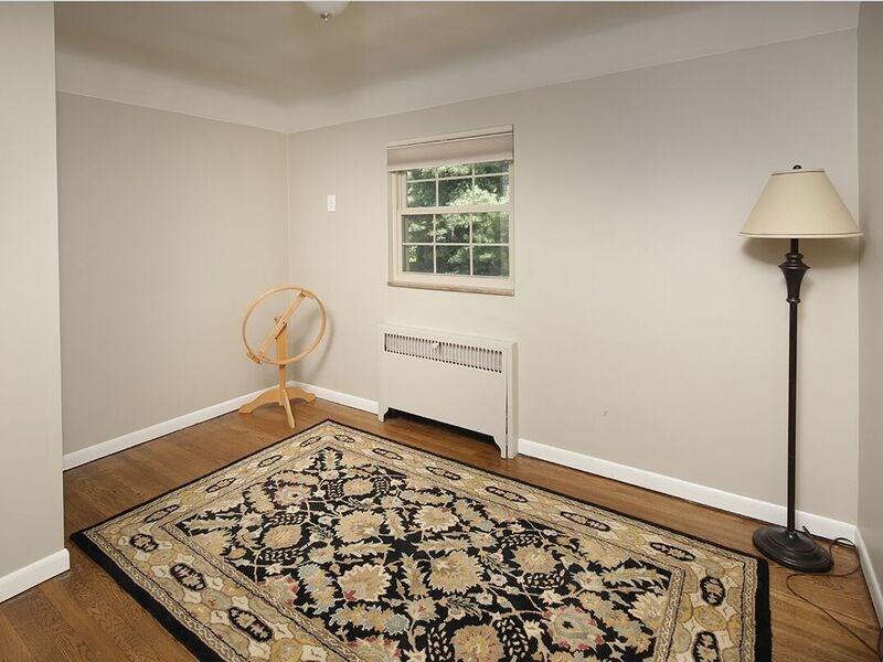 401 Beverly Road Mt. Lebanon, PA 15216 - Photo 17 of 21 Gallery Image 17