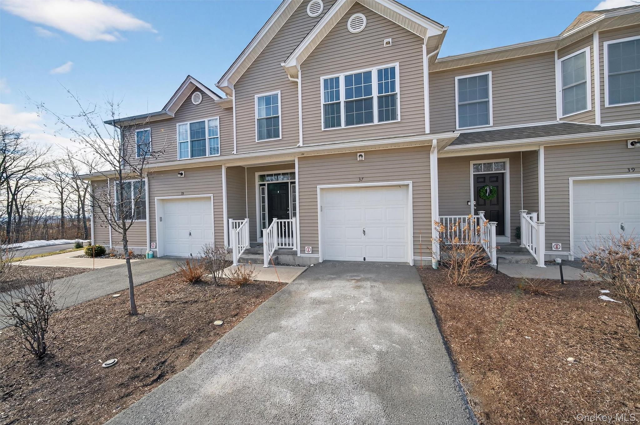 37 Pinto Road Middletown, NY 10941 - Photo 3 of 35