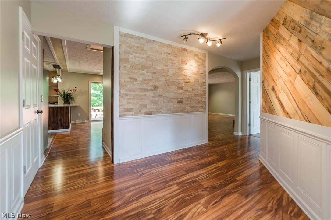 41430 Butternut Ridge Road Elyria, OH 44035 - Photo 5 of 35 GORGEOUS CUSTOM TOUCHES!!