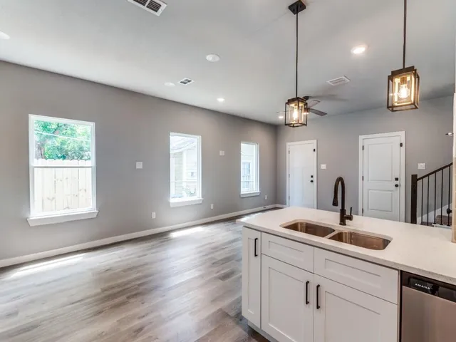 $2,195 | 3632 Frazier Court, Fort Worth, TX 76040