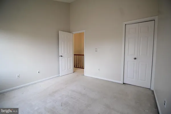 $3,800 | 6423 Little Potters Lane, Alexandria, VA 22310