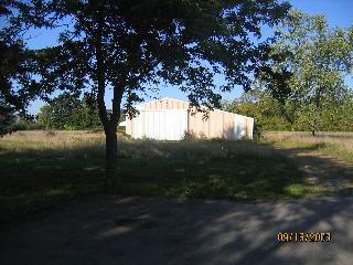 7451 Mentel Road Newport, MI 48166 - Photo 3 of 10 POLE BARN