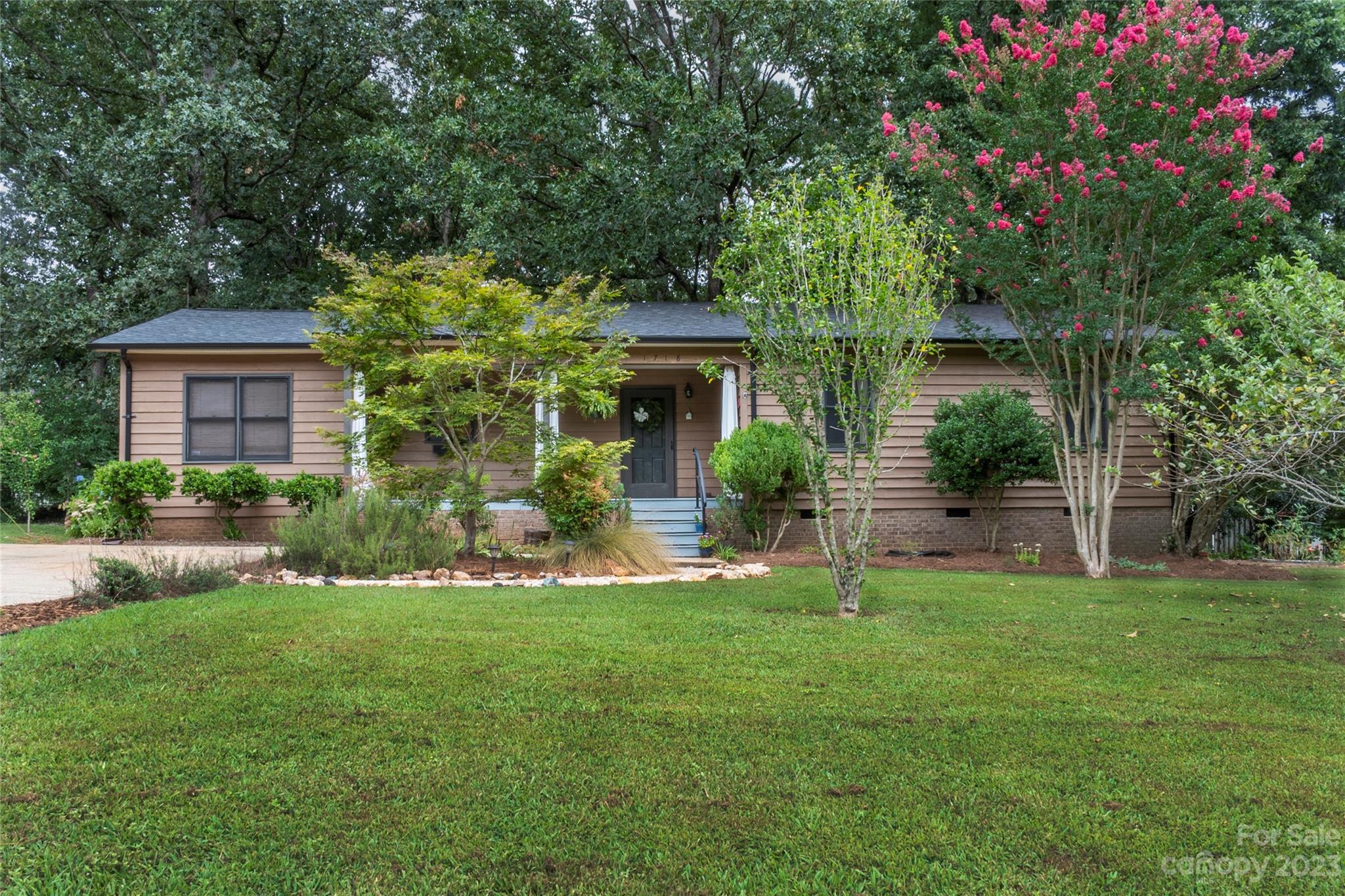 1718 Magnum Road Hickory, NC 28602 - Photo 1 of 30 Gallery Image 1