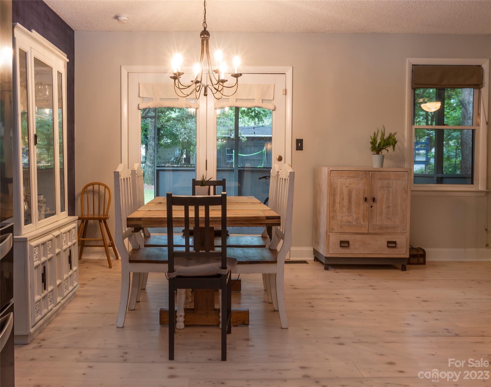 1718 Magnum Road Hickory, NC 28602 - Photo 13 of 30 Gallery Image 13