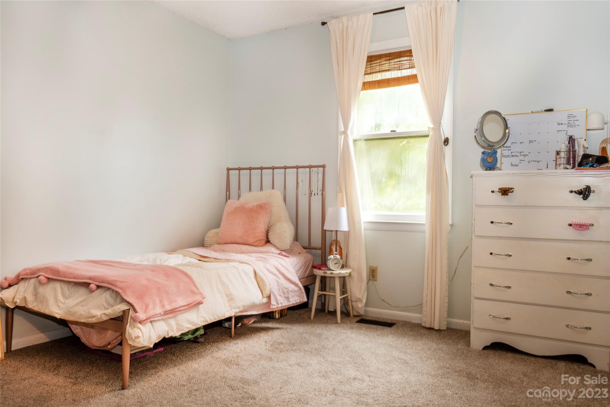 1718 Magnum Road Hickory, NC 28602 - Photo 20 of 30 Gallery Image 20