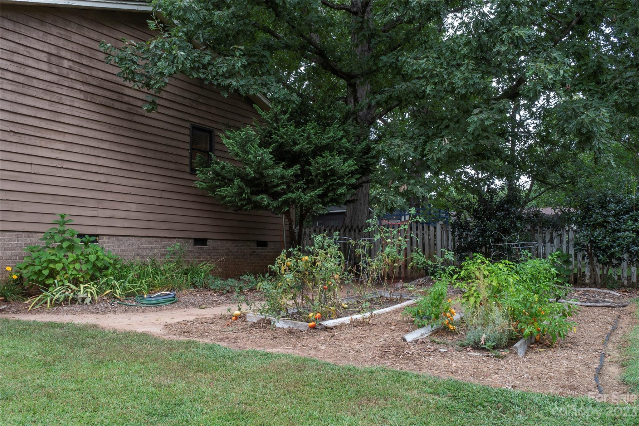 1718 Magnum Road Hickory, NC 28602 - Photo 27 of 30 Gallery Image 27