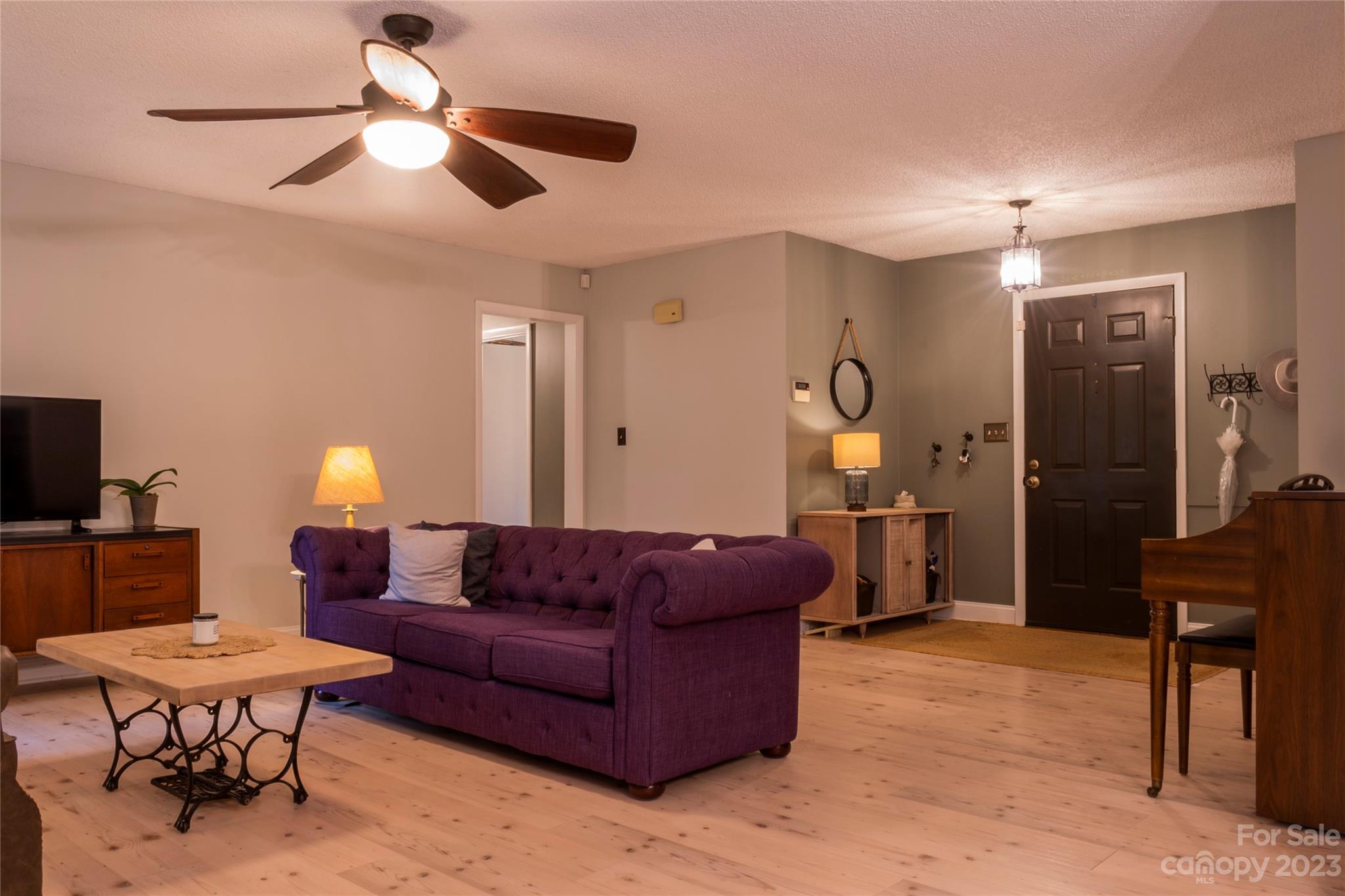 1718 Magnum Road Hickory, NC 28602 - Photo 7 of 30 Gallery Image 7