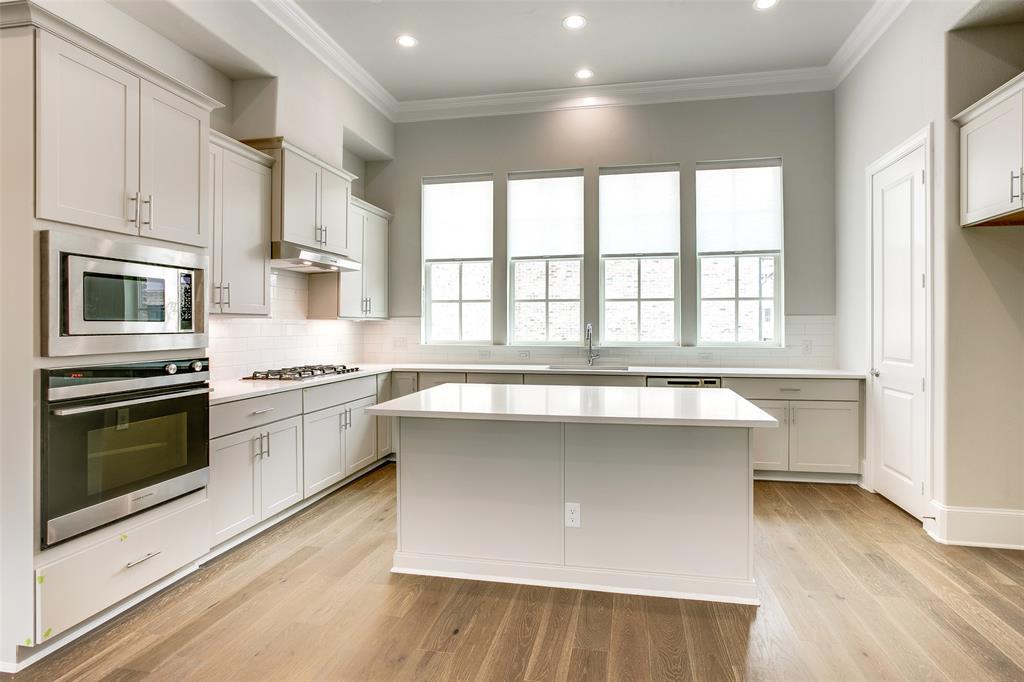 5469 Patterson Court Irving, TX 75039 - Photo 13 of 39 Image of actual unit.