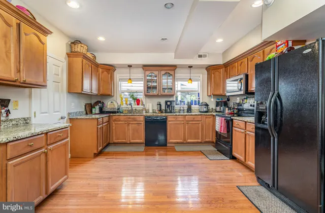 $449,900 | 700 Lafayette Boulevard, Fredericksburg, VA 22401