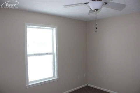 10849 East Bennington Road Durand, MI 48429 - Photo 12 of 33 20392191-11.JPG