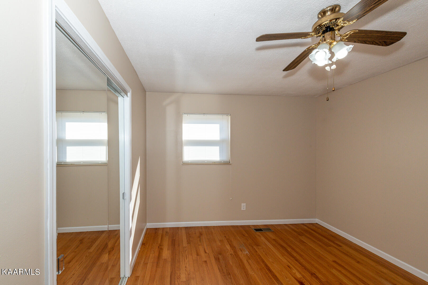 4407 Wells Road Knoxville, TN 37920 - Photo 15 of 31 DSC_1862