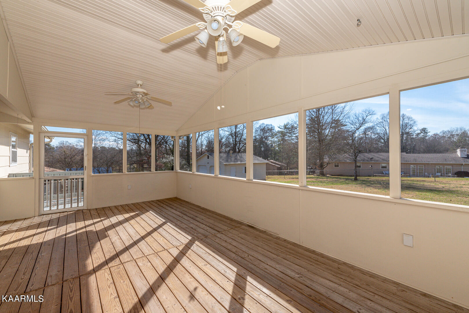4407 Wells Road Knoxville, TN 37920 - Photo 23 of 31 DSC_1875