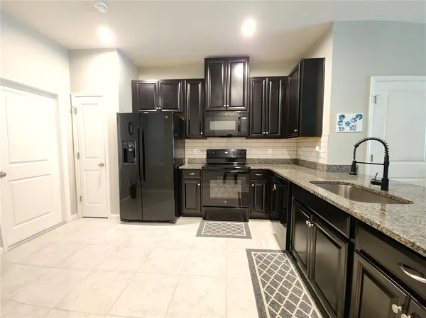 $2,100 | 2945 Rambler Ivy Loop, Brandon, FL 33510