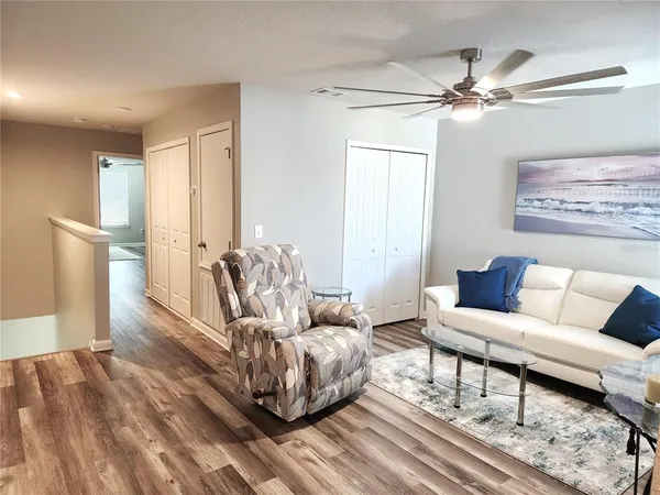 $2,100 | 2945 Rambler Ivy Loop, Brandon, FL 33510