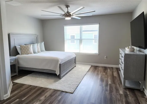 $2,100 | 2945 Rambler Ivy Loop, Brandon, FL 33510