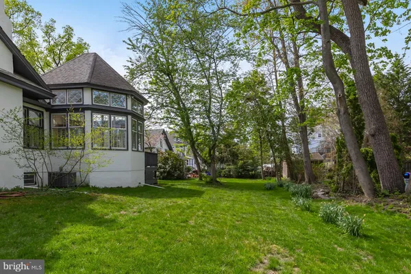 $695,000 | 61 North Bayard Avenue, Woodbury, NJ 08096