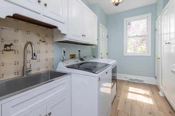 $695,000 | 61 North Bayard Avenue, Woodbury, NJ 08096