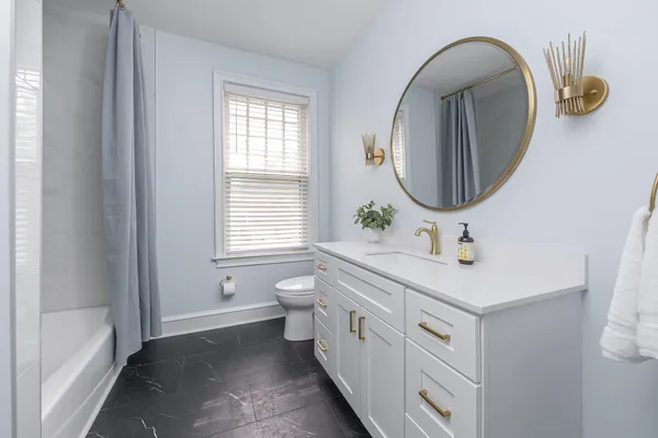 $695,000 | 61 North Bayard Avenue, Woodbury, NJ 08096