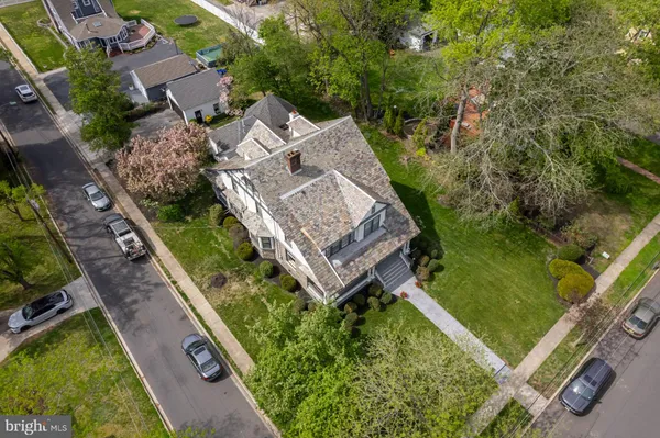 $695,000 | 61 North Bayard Avenue, Woodbury, NJ 08096