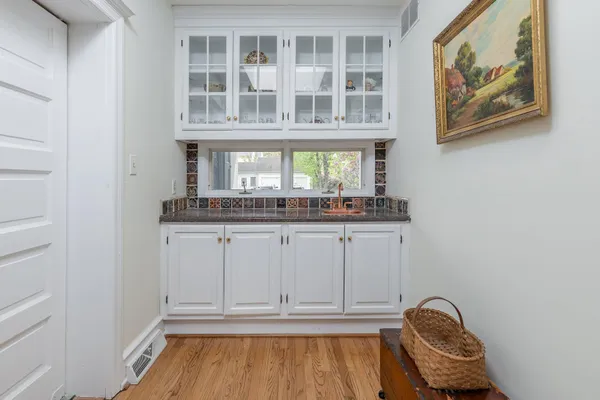 $695,000 | 61 North Bayard Avenue, Woodbury, NJ 08096