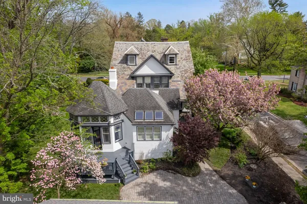 $695,000 | 61 North Bayard Avenue, Woodbury, NJ 08096