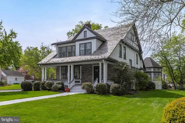$695,000 | 61 North Bayard Avenue, Woodbury, NJ 08096