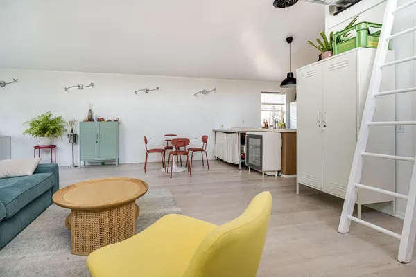 $1,950 | 1717 Missouri Street, Houston, TX 77006