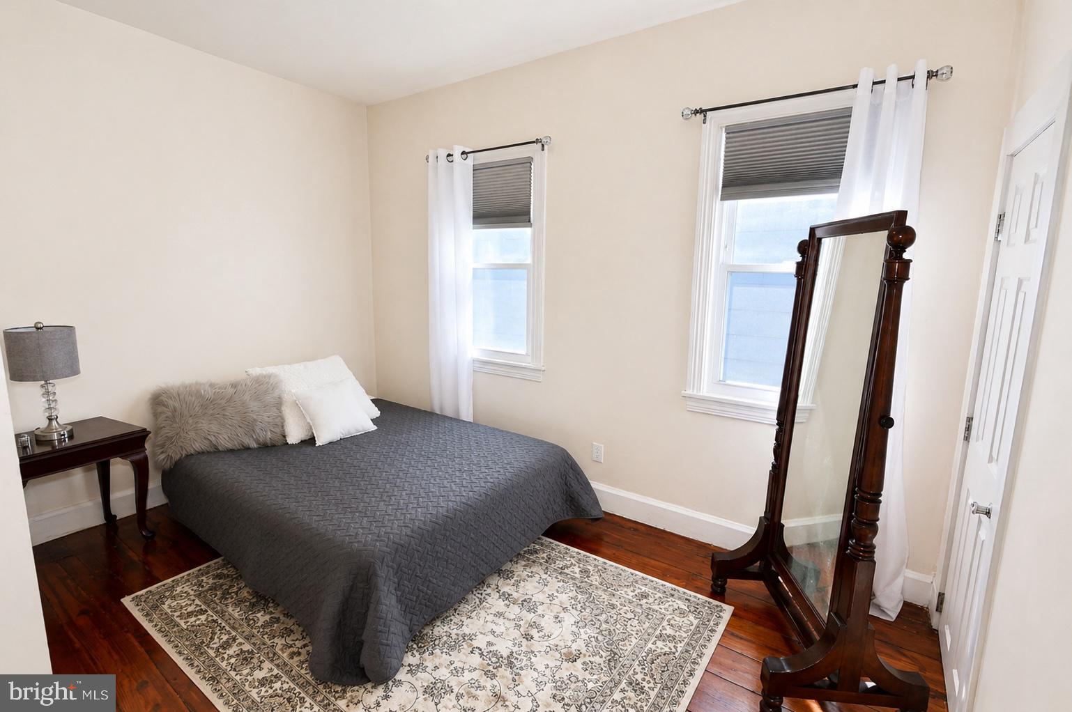 129 Buttonwood Street Mount Holly, NJ 08060 - Photo 21 of 31 3rd Bedroom