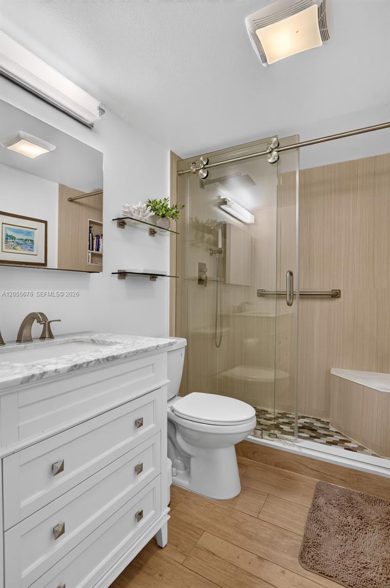 3052 Guilford C, Unit 3052 Boca Raton, FL 33434 - Photo 28 of 107 Soft close shower door.