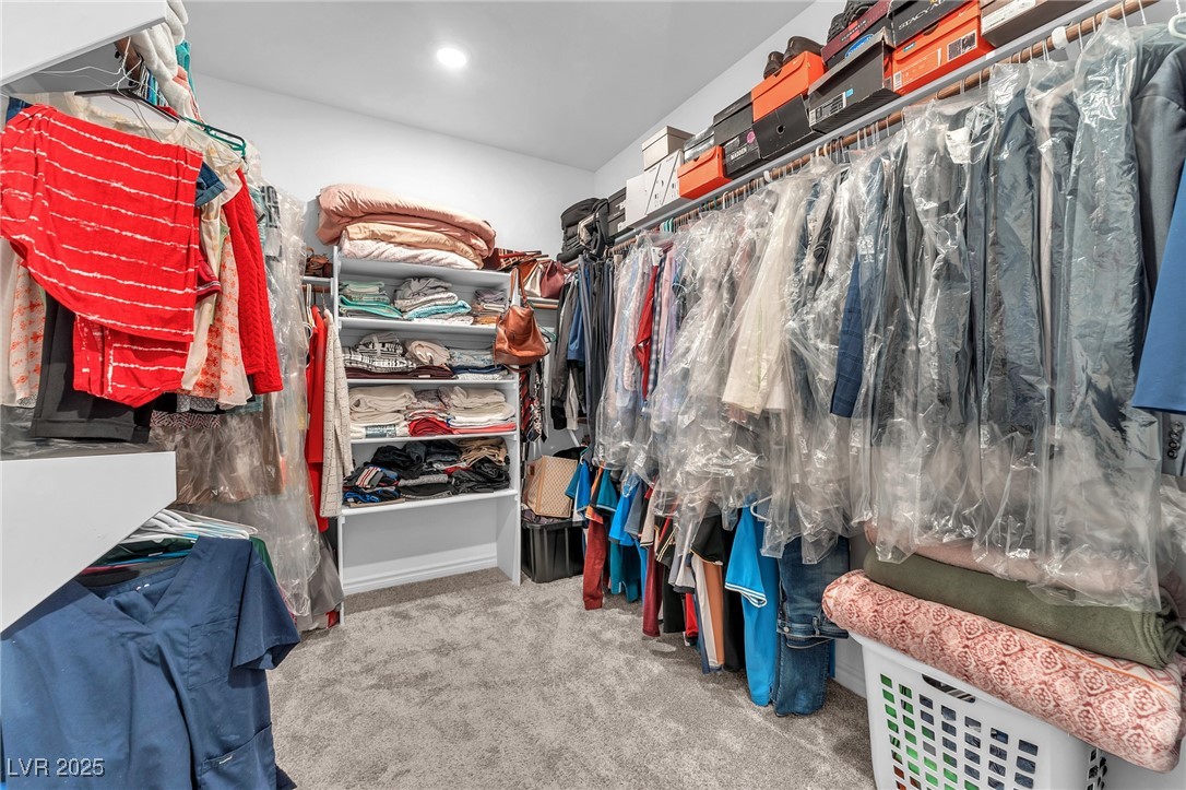 8879 Roadrunner Ravine Street Las Vegas, NV 89166 - Photo 27 of 39