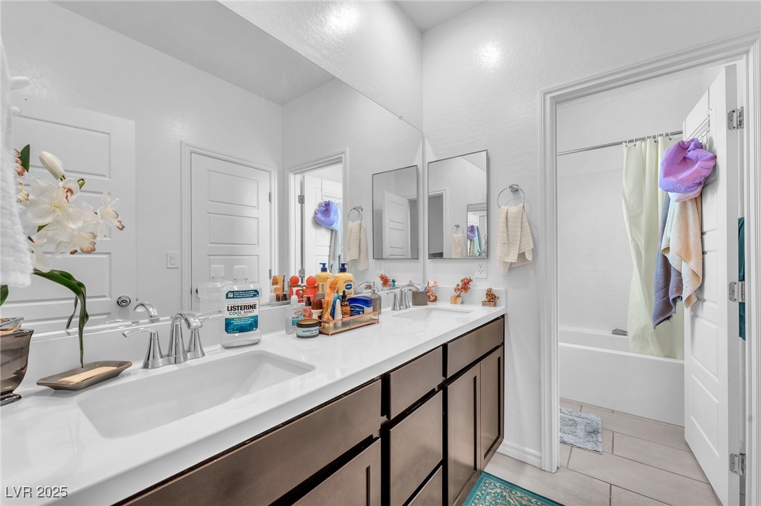 8879 Roadrunner Ravine Street Las Vegas, NV 89166 - Photo 30 of 39