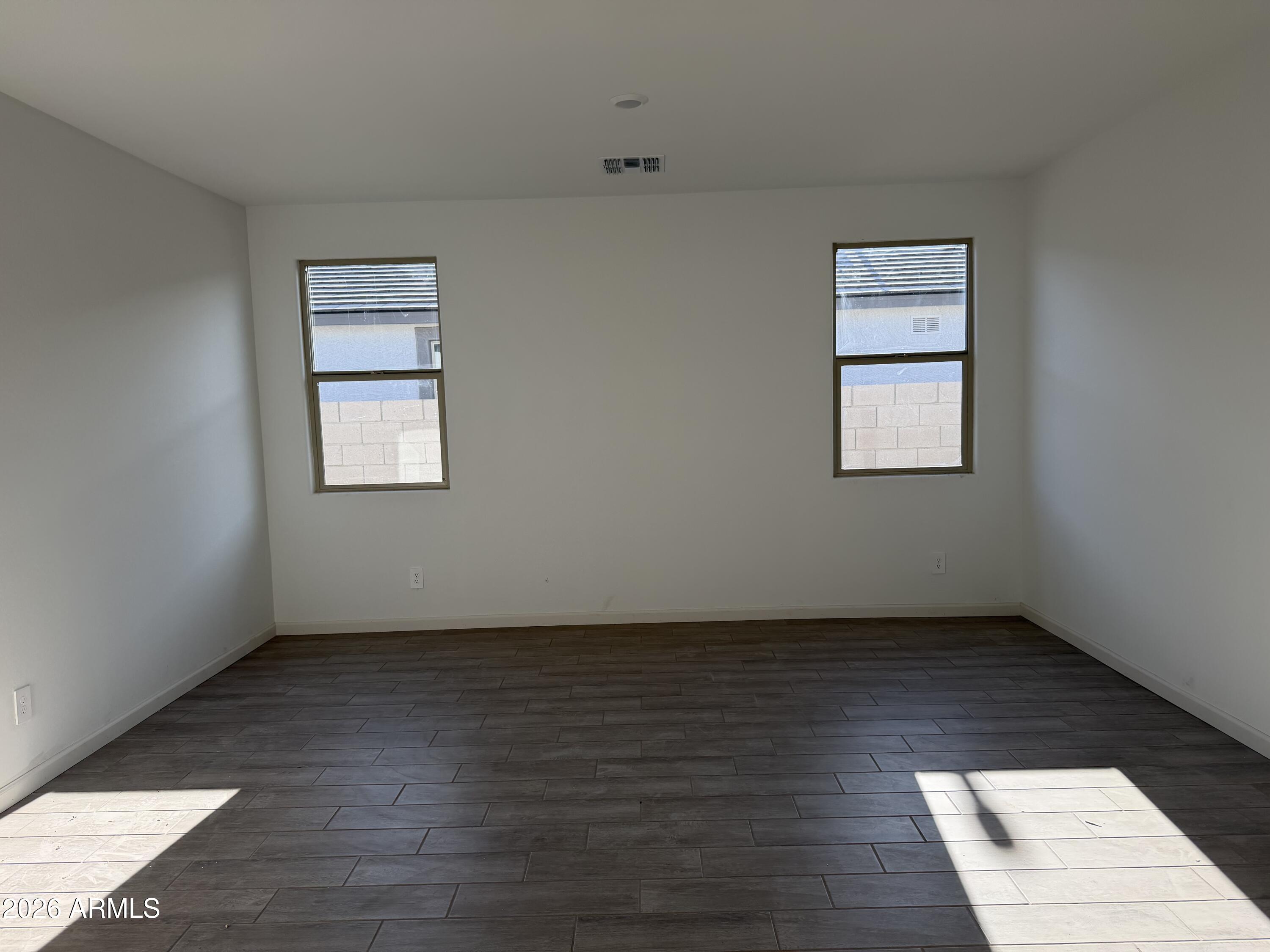 5621 West Piedmont Road Laveen, AZ 85339 - Photo 11 of 26 0010_ Guest Retreat