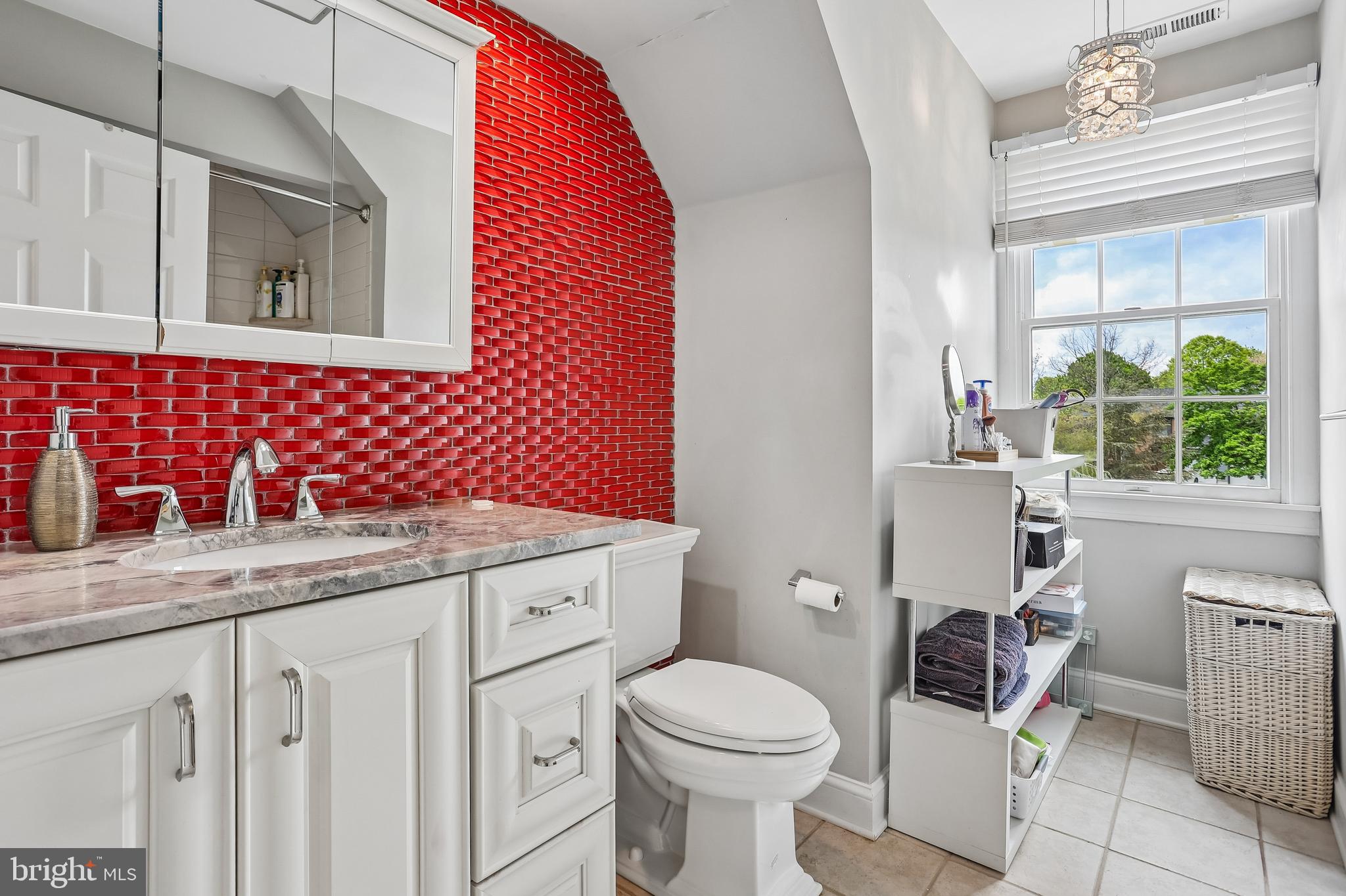 21 Brookwood Road Mount Laurel, NJ 08054 - Photo 43 of 76 Private Bathroom