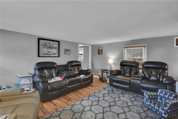 $130,000 | 302 South Truman Road, Archie, MO 64725