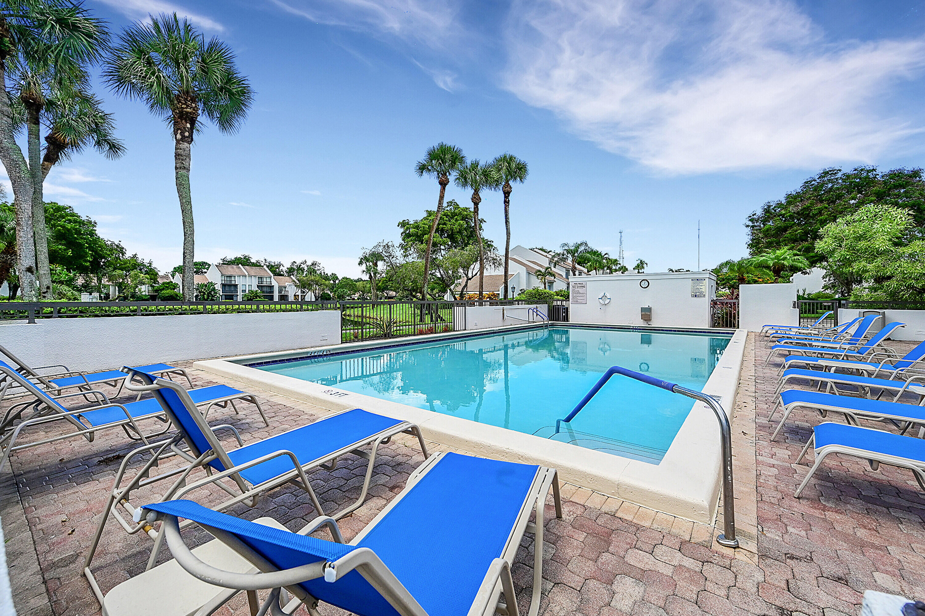 2109 Bridgewood Drive Boca Raton, FL 33434 - Photo 24 of 29 32_52481- (37)
