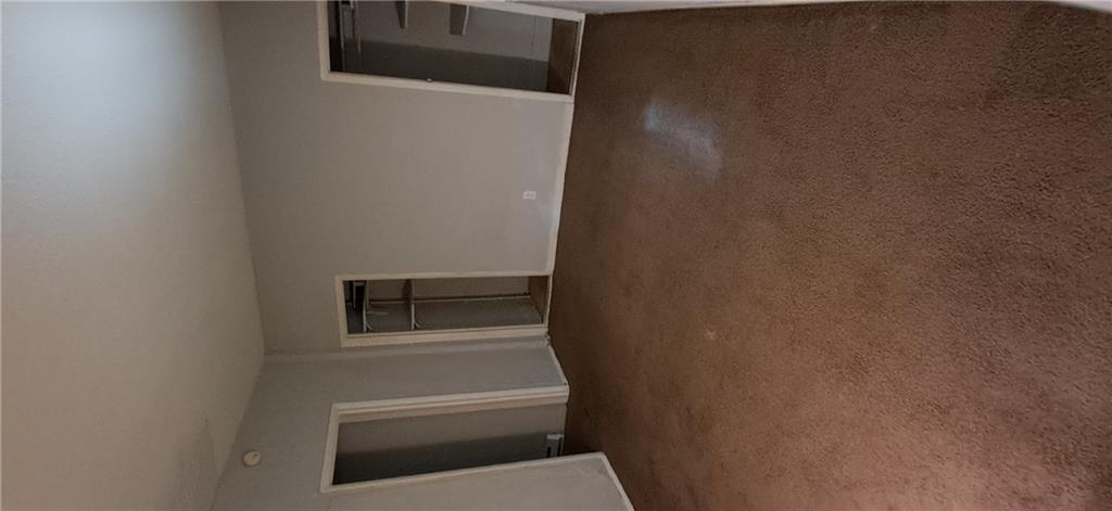 1022 Ridenbaugh Street, Unit B St. Joseph, MO 64501 - Photo 2 of 5 Gallery Image 2