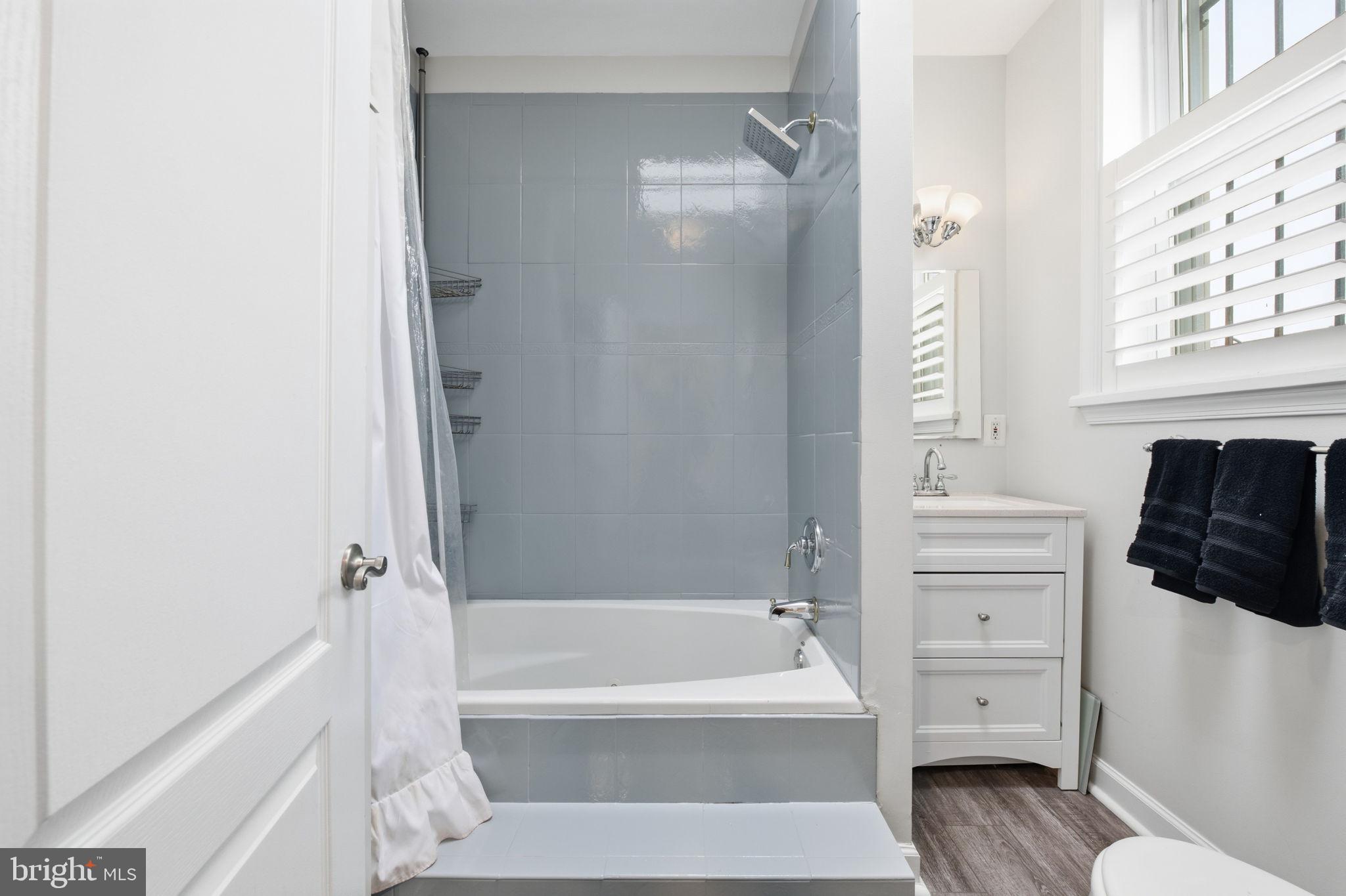 1851 3rd Street Northwest Washington, DC 20001 - Photo 26 of 48